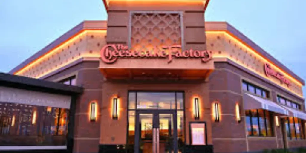 Alternatives if the Cheesecake Factory Is Closed on Christmas