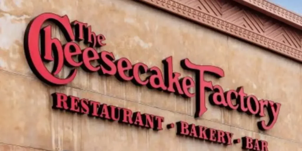 Is Cheesecake Factory Open on Christmas