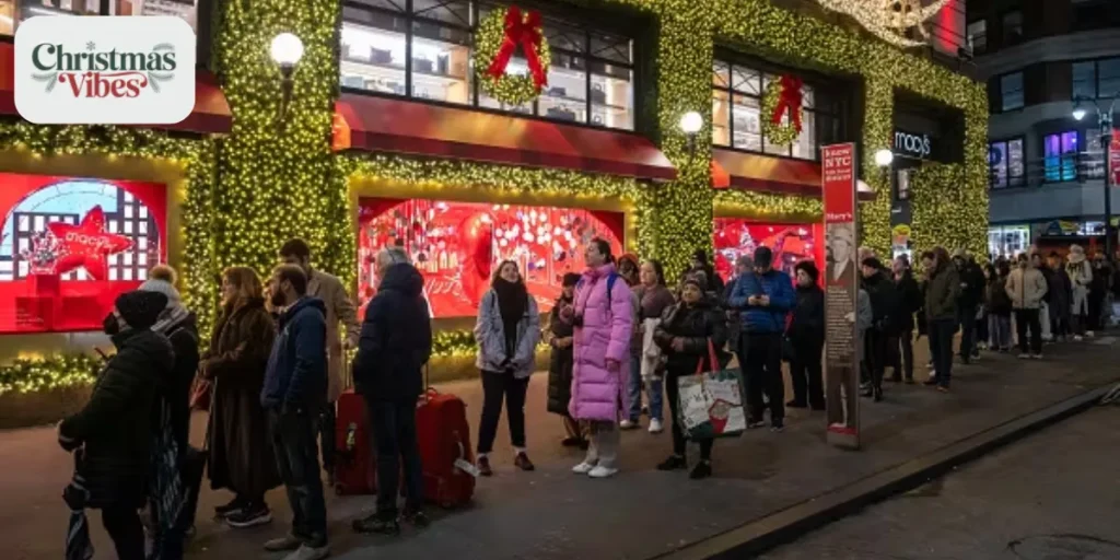 Why Holiday Hours Matter For Shoppers
